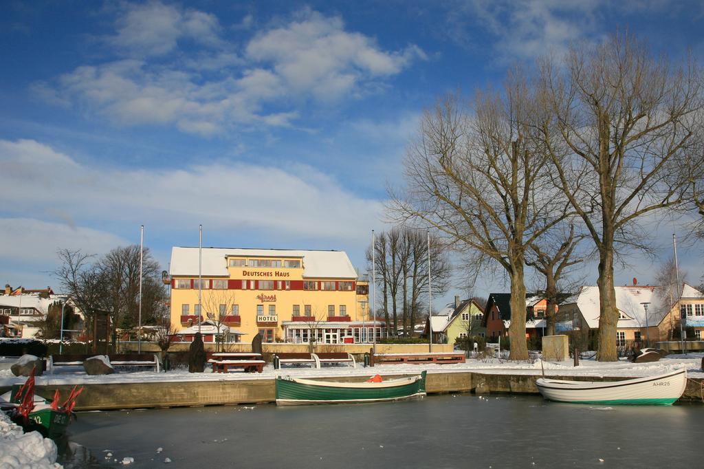 Hotel Deutsches Haus Am Fischlander Hafen